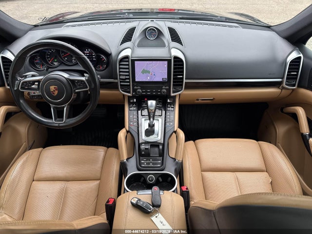 2018 PORSCHE CAYENNE WP1AA2A28JKA03813 Photo 5