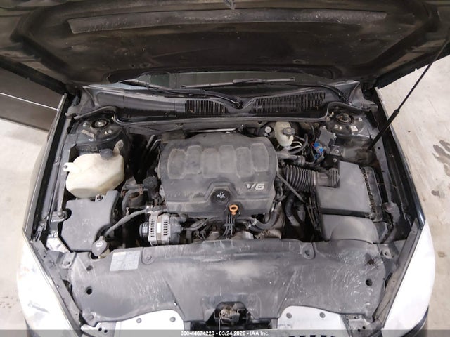 44674220 :رقم المزاد ، 1G4HC5EM2BU136396 vin ، 2011 Buick Lucerne Cxl مزاد بيع