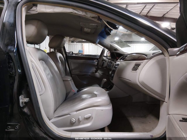 44674220 :رقم المزاد ، 1G4HC5EM2BU136396 vin ، 2011 Buick Lucerne Cxl مزاد بيع