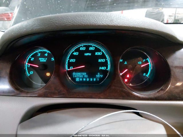 44674220 :رقم المزاد ، 1G4HC5EM2BU136396 vin ، 2011 Buick Lucerne Cxl مزاد بيع