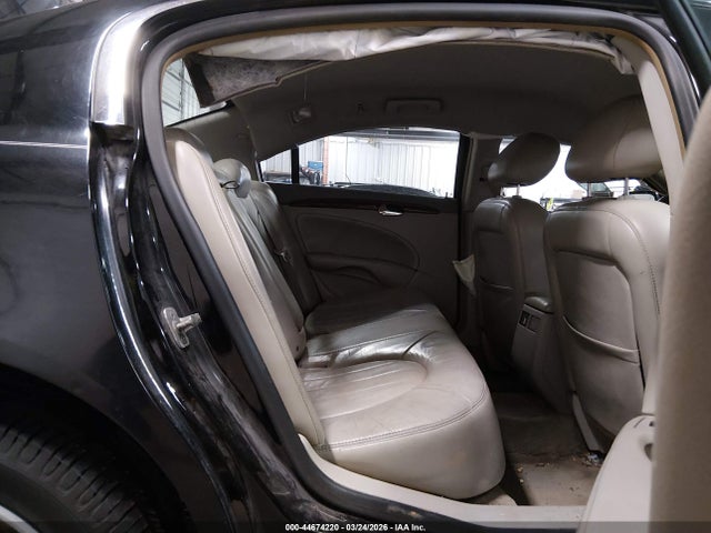 44674220 :رقم المزاد ، 1G4HC5EM2BU136396 vin ، 2011 Buick Lucerne Cxl مزاد بيع