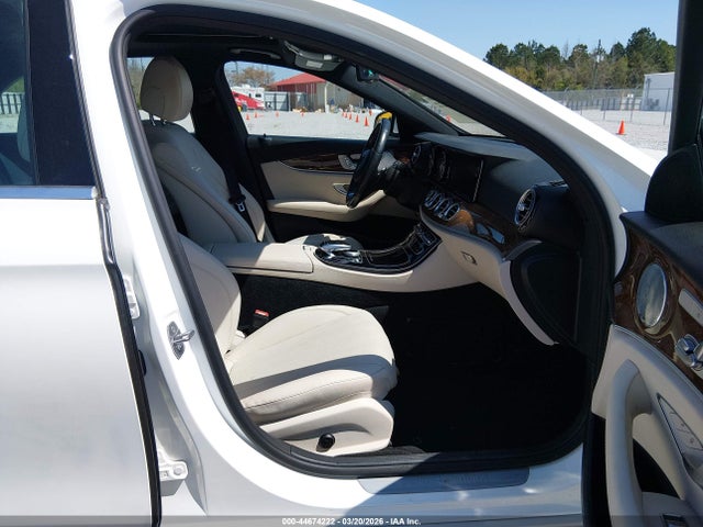 44674222 :رقم المزاد ، WDDZF4JB2HA029380 vin ، 2017 Mercedes-benz E 300 مزاد بيع