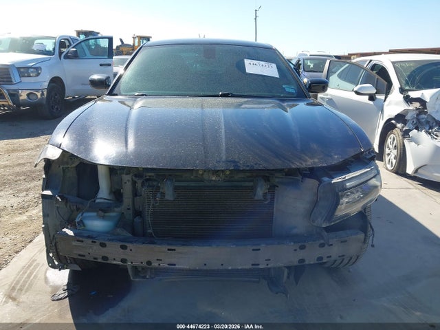 44674223 :رقم المزاد ، 2C3CDXHG1GH241832 vin ، 2016 Dodge Charger Sxt مزاد بيع