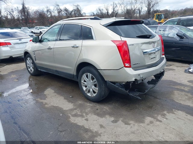44674230 :رقم المزاد ، 3GYFNDEY1AS540270 vin ، 2010 Cadillac Srx Luxury Collection مزاد بيع