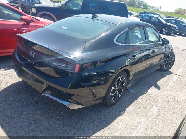 KMHL64JA2SA470811 Hyundai SONATA SEL
