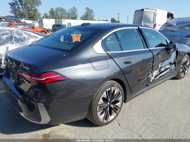 BMW 530I 2024 WBA43FJ0XRCR87855 Image 4