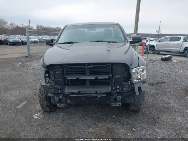 44674274 :رقم المزاد ، 1C6RR7FG7JS313019 vin ، 2018 Ram 1500 Tradesman  4x4 6'4 Box مزاد بيع