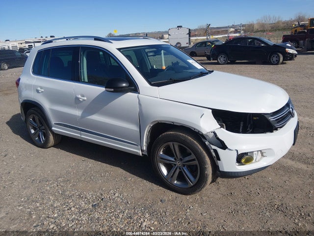 2017 VOLKSWAGEN TIGUAN WVGUV7AX2HK028417
