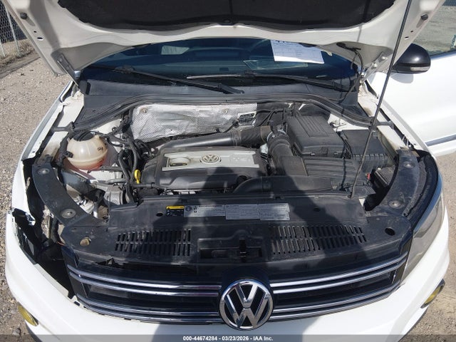 2017 VOLKSWAGEN TIGUAN WVGUV7AX2HK028417 Photo 9