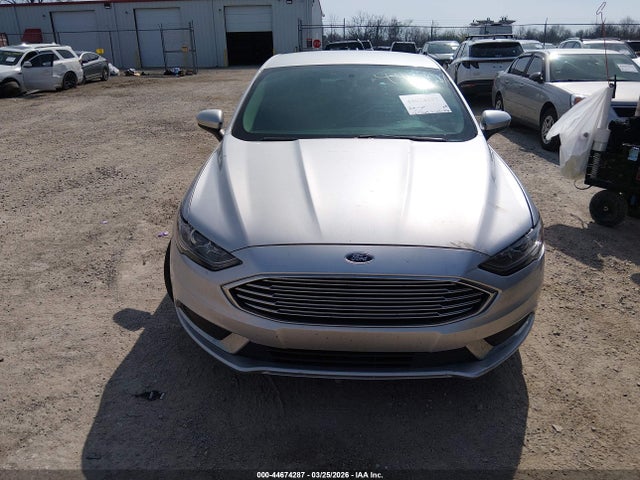 Продажа на аукционе авто 2017 Ford Fusion Hybrid Se, vin: 3FA6P0LU0HR381709, номер лота: 44674287