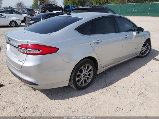Продажа на аукционе авто 2017 Ford Fusion Hybrid Se, vin: 3FA6P0LU0HR381709, номер лота: 44674287