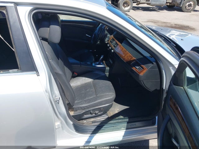 Продаж на аукціоні авто 2008 Bmw 528i, vin: WBANU53518C114854, номер лоту: 44674295