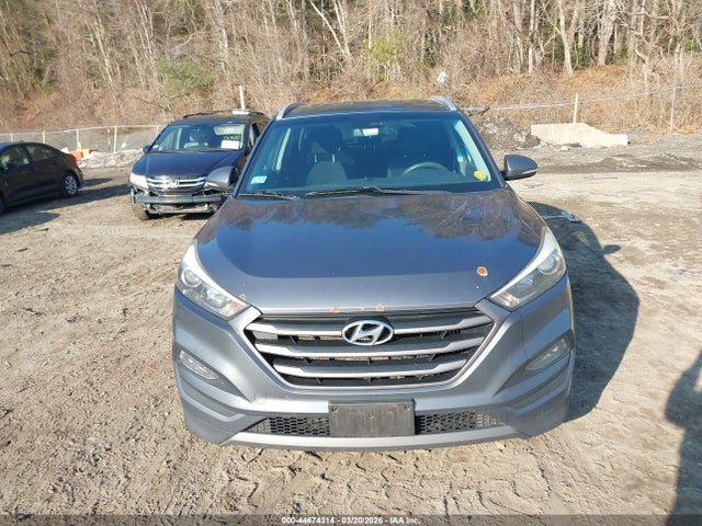 Продажа на аукционе авто 2016 Hyundai Tucson Eco, vin: KM8J3CA2XGU141640, номер лота: 44674314