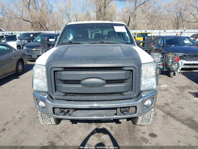 44674320 :رقم المزاد ، 1FT8W3BT2BEC85929 vin ، 2011 Ford F-350 Lariat مزاد بيع