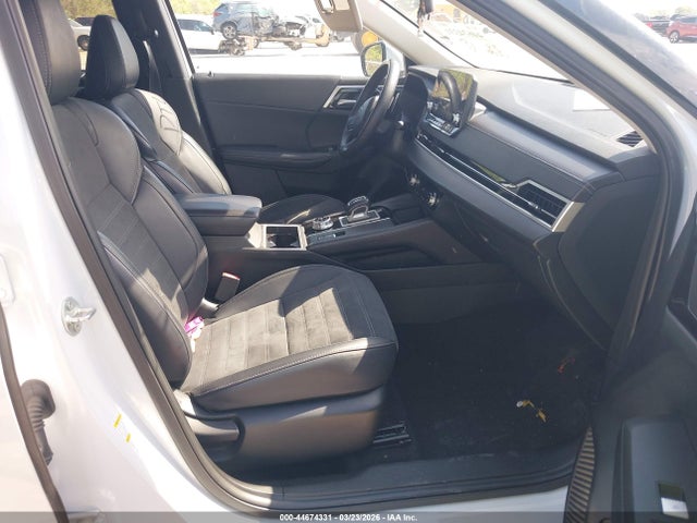 2024 MITSUBISHI OUTLANDER JA4J3VA86RZ064110 Photo 4