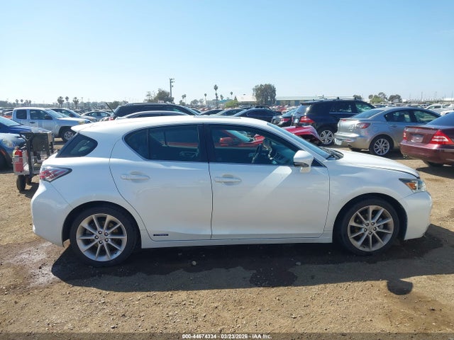 44674334 :رقم المزاد ، JTHKD5BH9D2172632 vin ، 2013 Lexus Ct 200h مزاد بيع