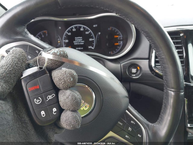 44674335 :رقم المزاد ، 1C4RJFAG8LC331334 vin ، 2020 Jeep Grand Cherokee Altitude 4x4 مزاد بيع