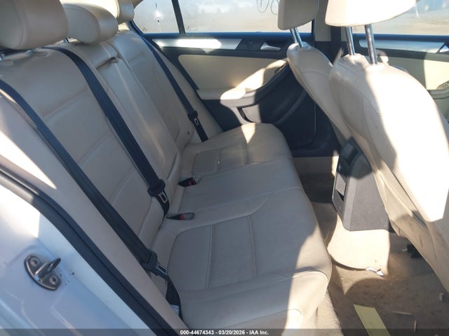 44674343 :رقم المزاد ، 3VWDP7AJ3DM448178 vin ، 2013 Volkswagen Jetta 2.5l Se مزاد بيع