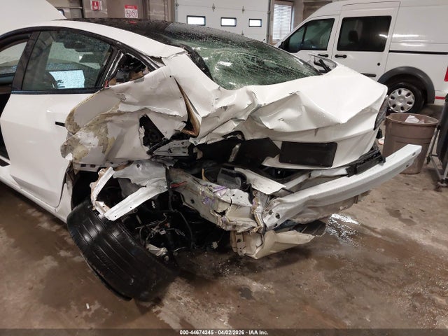 2023 Tesla Model 3 Rear-wheel Drive მანქანა იყიდება აუქციონზე, vin: 5YJ3E1EA4PF651262, აუქციონის ნომერი: 44674345