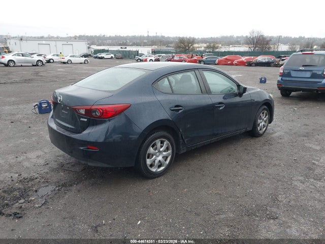 JM1BM1T74E1156801 Mazda Mazda3 I Sv