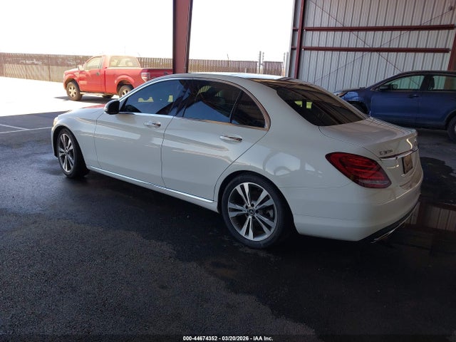 55SWF4JB2JU234996 Mercedes-Benz C 300