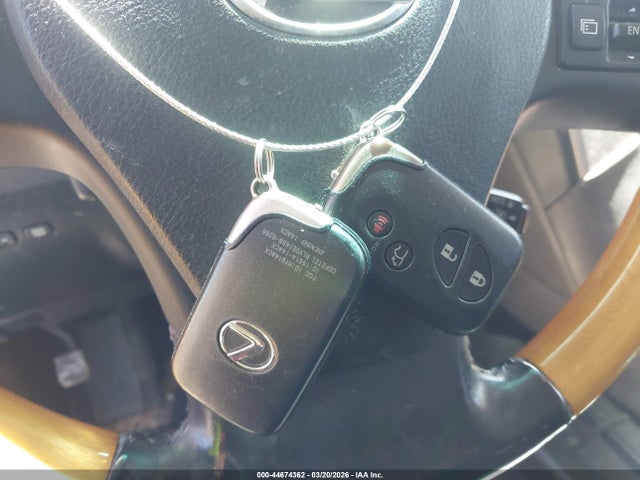 44674362 :رقم المزاد ، 2T2ZK1BA7BC051447 vin ، 2011 Lexus Rx 350 مزاد بيع