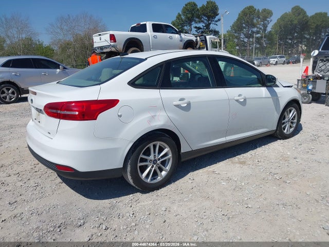 2018 FORD FOCUS 1FADP3F2XJL265604 Photo 3