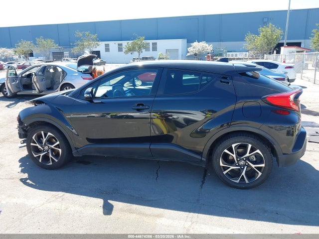 Toyota C-HR XLE 2021 NMTKHMBX3MR130987 Image 15