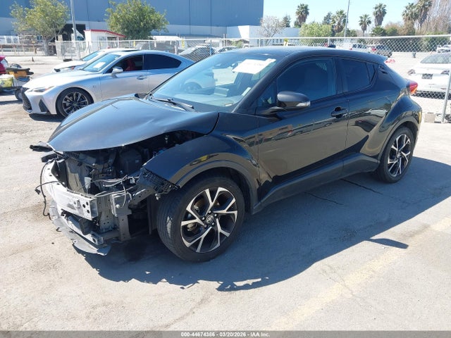 Toyota C-HR XLE 2021 NMTKHMBX3MR130987 Image 2