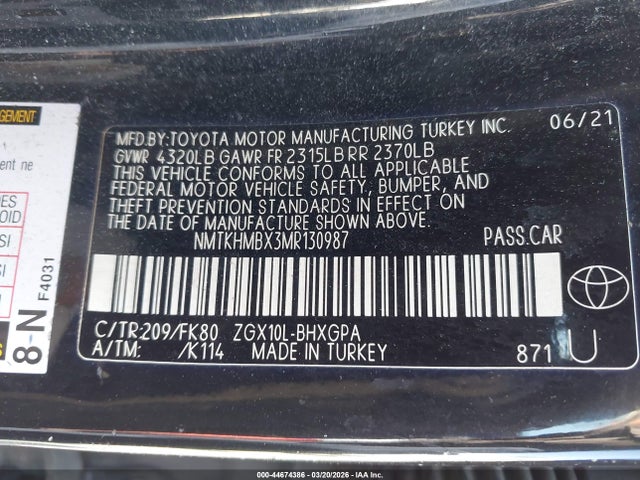 Toyota C-HR XLE 2021 NMTKHMBX3MR130987 Image 9