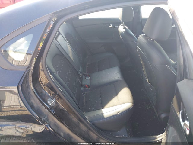 2021 Kia Forte Gt-line მანქანა იყიდება აუქციონზე, vin: 3KPF34AD8ME389834, აუქციონის ნომერი: 44674389