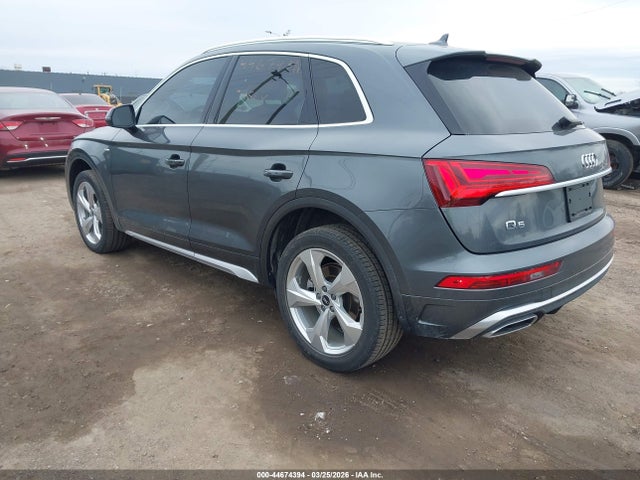 44674394 :رقم المزاد ، WA1EAAFY6N2050381 vin ، 2022 Audi Q5 Premium Plus 45 Tfsi S Line Quattro S Tronic مزاد بيع