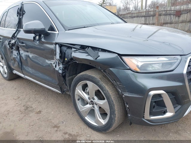 44674394 :رقم المزاد ، WA1EAAFY6N2050381 vin ، 2022 Audi Q5 Premium Plus 45 Tfsi S Line Quattro S Tronic مزاد بيع
