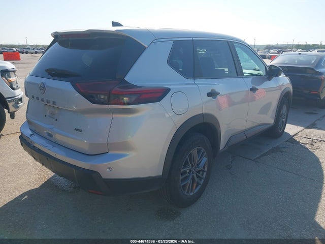 Nissan Rogue S Intelligent Awd 2024 5N1BT3AB3RC675432 Image 4