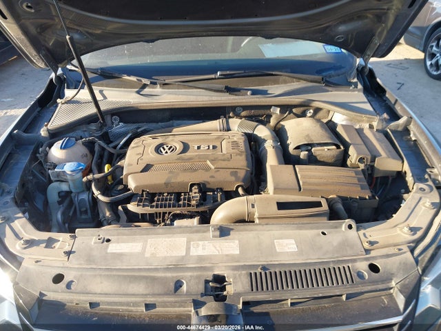 44674429 :رقم المزاد ، 1VWBT7A31EC050989 vin ، 2014 Volkswagen Passat 1.8t Se مزاد بيع