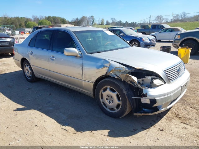 2002 LEXUS LS 430 JTHBN30FX20068274
