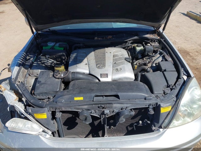 2002 LEXUS LS 430 JTHBN30FX20068274 Photo 9