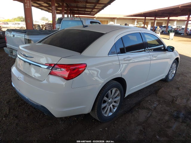 Продаж на аукціоні авто 2011 Chrysler 200 Touring, vin: 1C3BC1FG2BN504733, номер лоту: 44674445