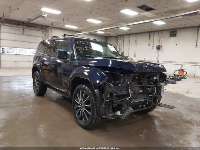Продажа на аукционе авто 2025 Lexus Gx 550 Luxury+, vin: JTJVBCDX1S5055472, номер лота: 44674459