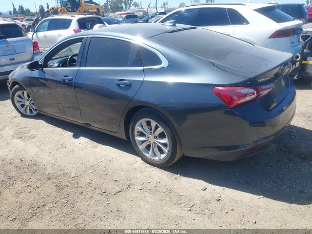 1G1ZD5ST2MF034999 Chevrolet Malibu Fwd Lt