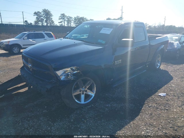 44674501 :رقم المزاد ، 1C6RR7FT7GS282313 vin ، 2016 Ram 1500 Express مزاد بيع