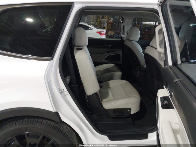 5XYP3DHC5NG244451 KIA Telluride Ex