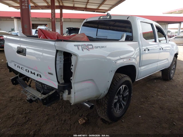 3TMAZ5CN3KM114279 Toyota Tacoma Trd Sport