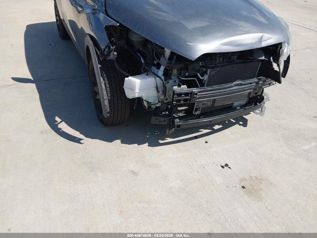 3N1CP5CU5JL522893 Nissan KICKS S