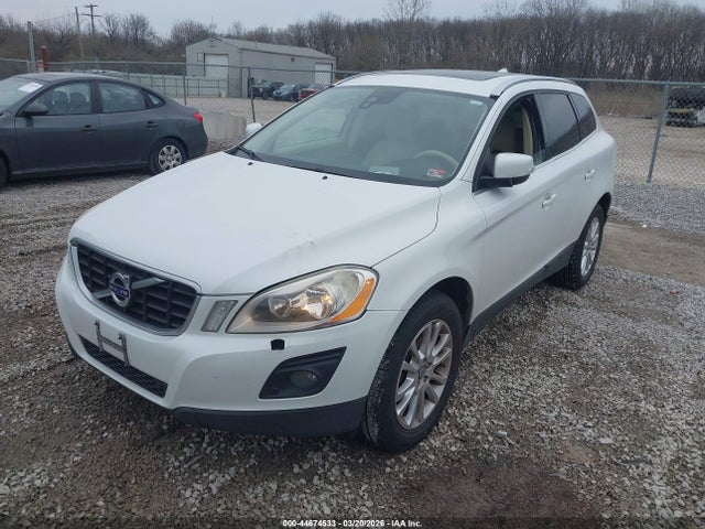 2010 VOLVO XC60 YV4992DZXA2101583 Photo 1
