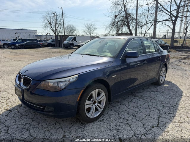 2010 BMW 528I WBANV1C55AC158240 Photo 1