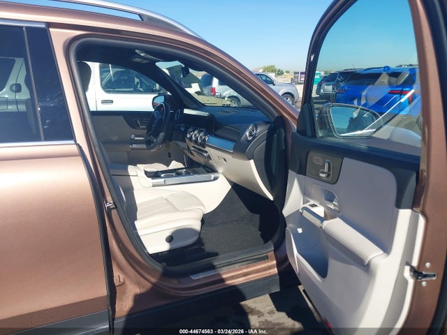 W1N9M0CB9PN046103 Mercedes-Benz Eqb 250 Suv