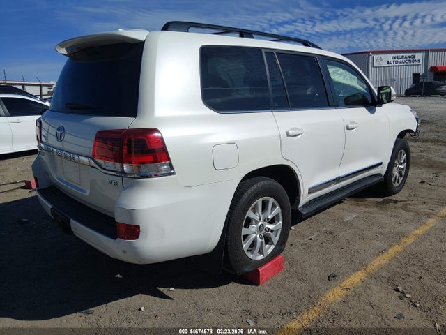 JTMCY7AJ0J4068878 Toyota Land Cruiser V8
