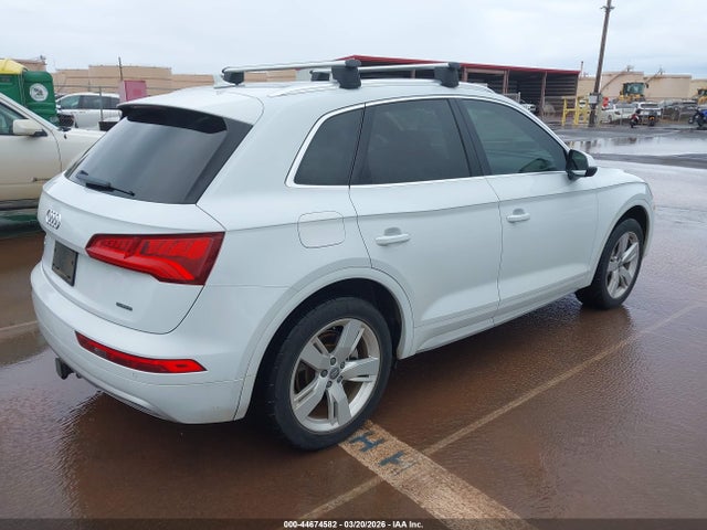 44674582 :رقم المزاد ، WA1BNAFY6K2072903 vin ، 2019 Audi Q5 45 Premium مزاد بيع