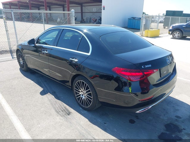 W1KAF4GB3NR016249 Mercedes-Benz C 300 Sedan